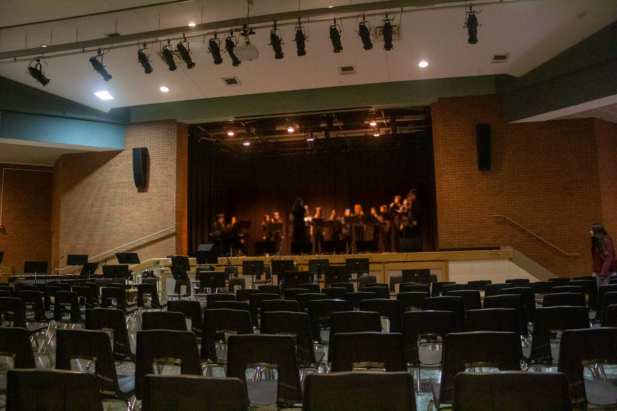 Photo of the stage during the rehearsal/final soundchecks.